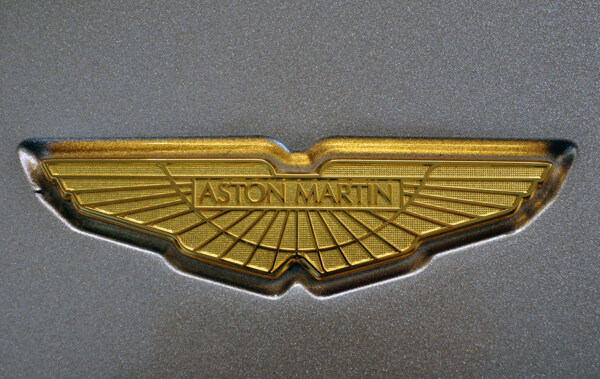 阿斯顿马丁跑车标志图片