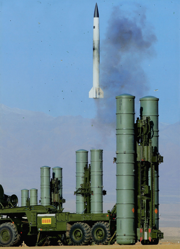 S300MPU地空导弹发射图片