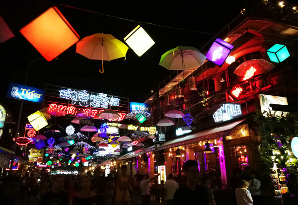 柬埔寨夜景酒吧街