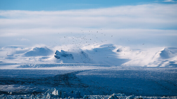 唯美雪山風(fēng)景圖片