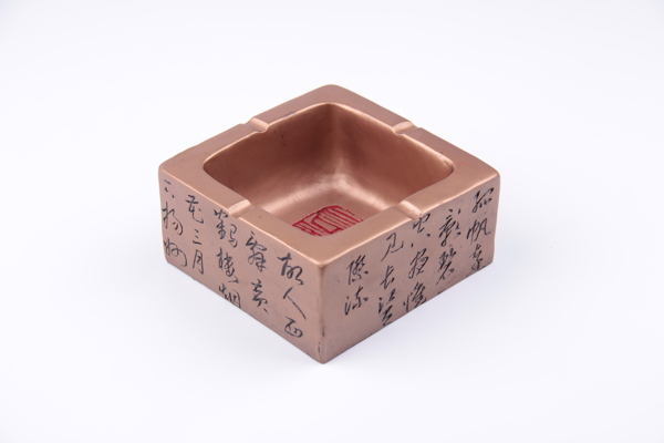 中國(guó)風(fēng)煙灰缸圖片