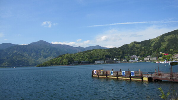日本河口湖美景图片