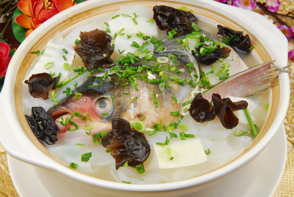 魚(yú)頭湯圖片