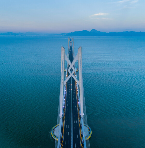 高清港珠澳大桥工程背景