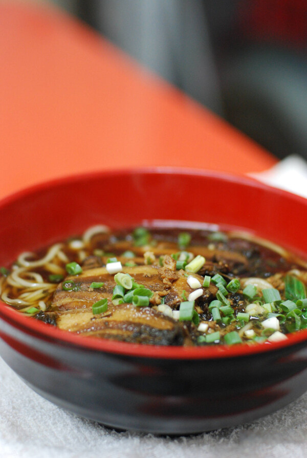 梅菜扣肉面圖片