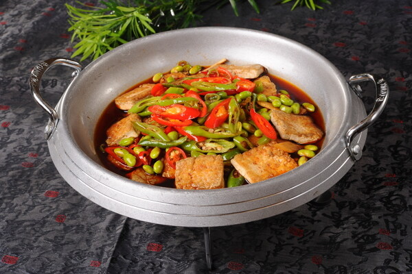 干鍋毛豆煎豆腐圖片