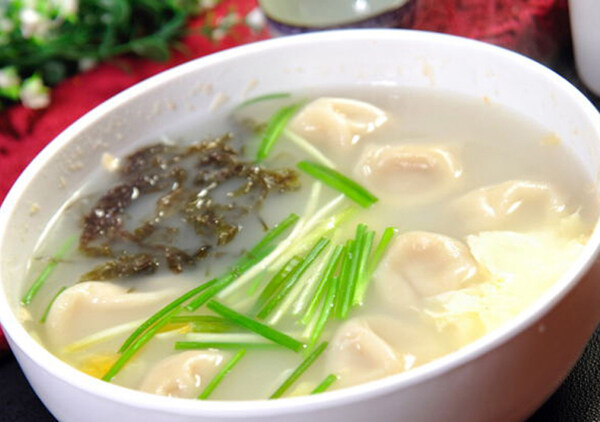 米片餃子湯圖片
