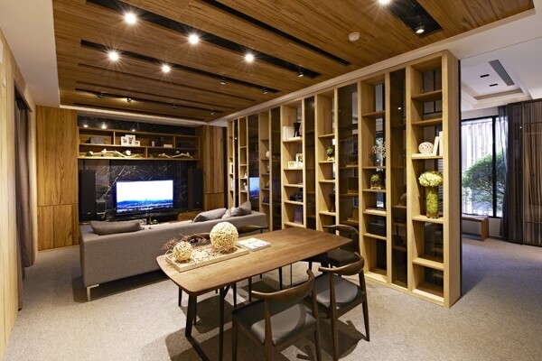 现代时尚客厅木制天花板室内装修效果图