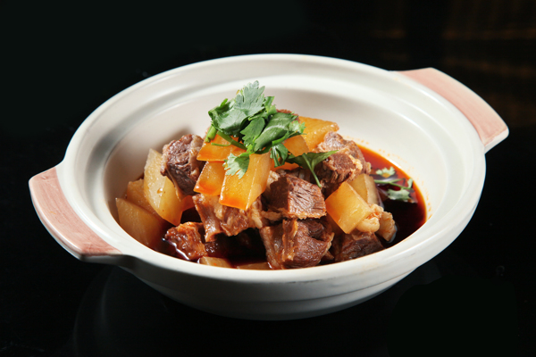 蘿卜燒牛肉圖片