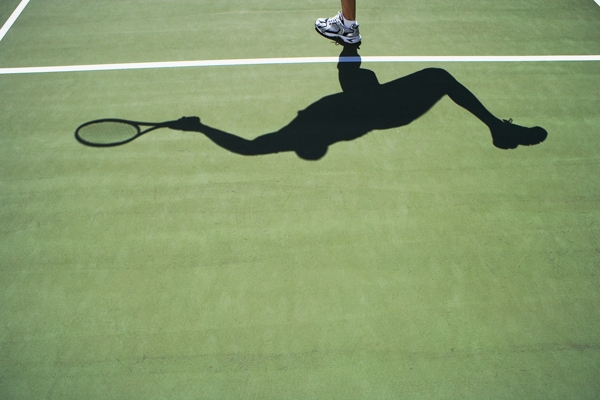 网球草地运动男性图片