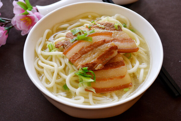 大肉面圖片