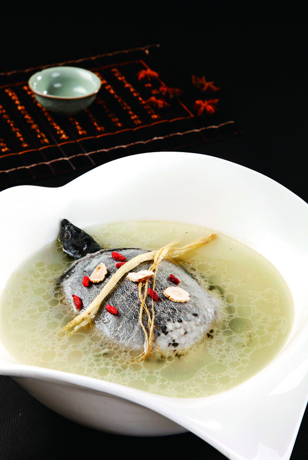 人參燉甲魚(yú)圖片