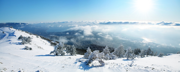 美丽宽幅冬季雪景图片