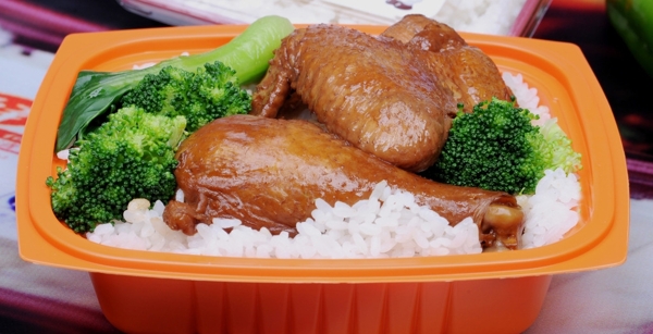 雞翅拼雞腿飯