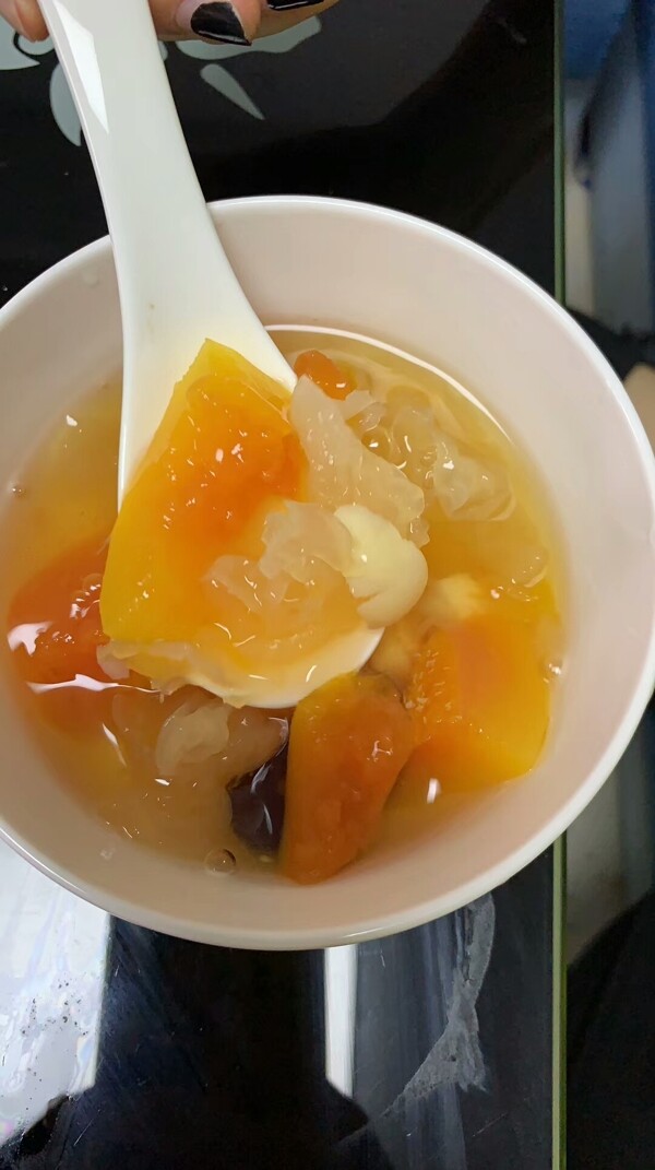 銀茸糖水