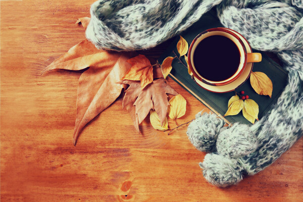 咖啡秋季桌面背景海报素材图片