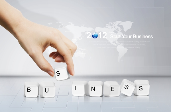手拿著按鍵組成business
