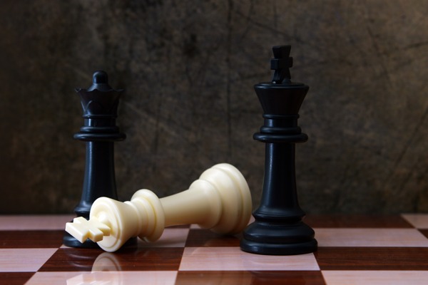 下棋對垃圾背景