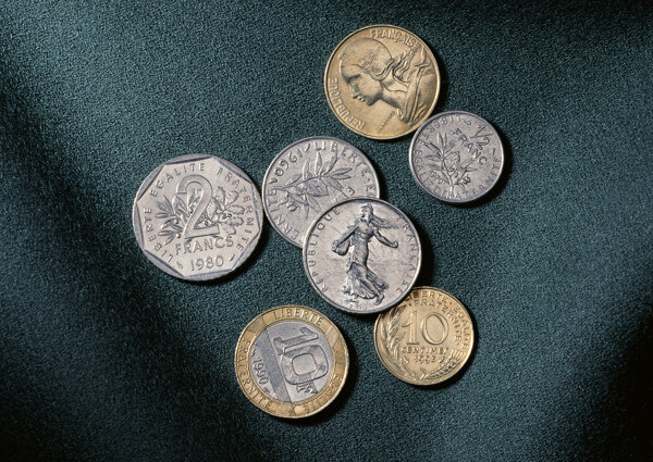 金融貨幣