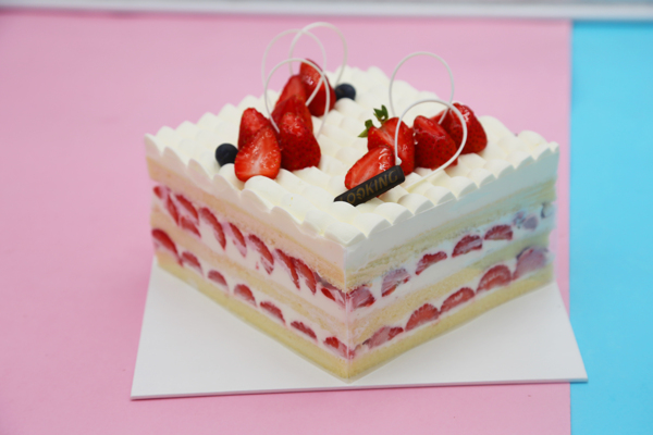 美味生日蛋糕