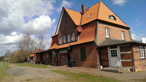 小房子背景图别墅图片