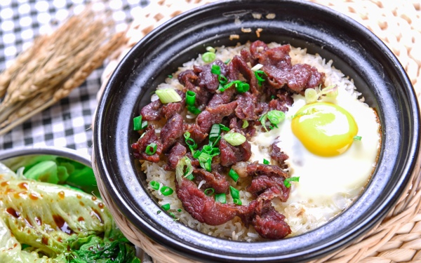 煲仔飯