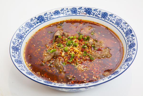 正宗麻辣水煮牛肉攝影圖
