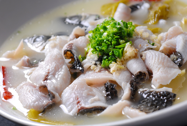 魚片湯美食特寫