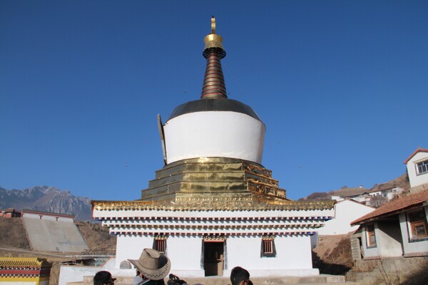 藏族佛教塔图片