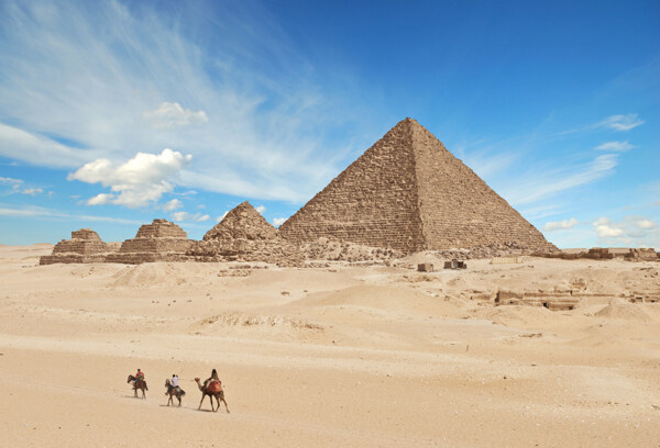 埃及金字塔景点