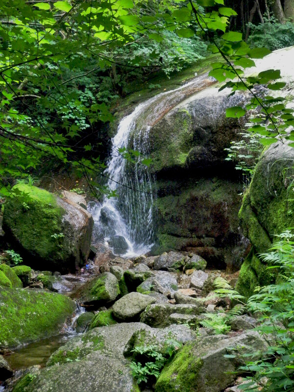 辽宁宽甸大青沟景区的百瀑涧