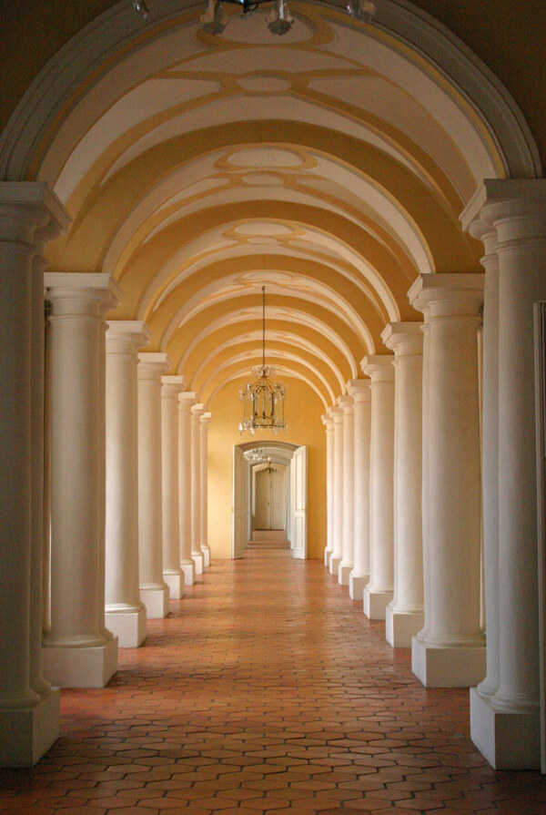 宫殿中的走廊图片