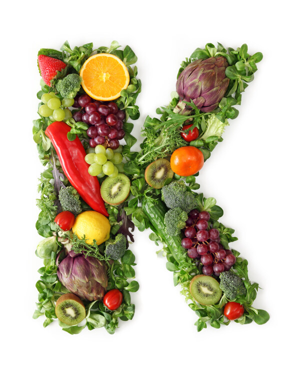 蔬菜水果组成的字母K