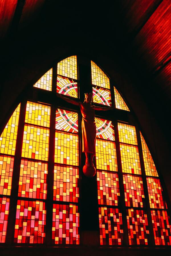 教堂十字架玻璃文艺背景素材