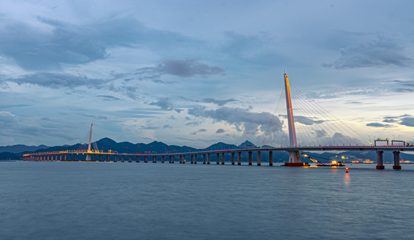 珠港澳大桥