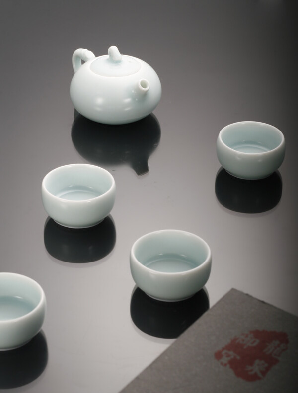 龙泉青瓷茶具图片