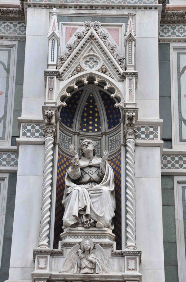 壮观的佛罗伦萨圣母百花大教堂