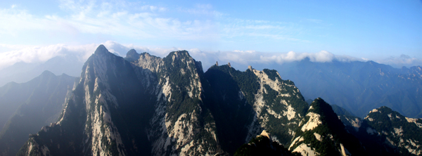 山峰与天空摄影素材图片