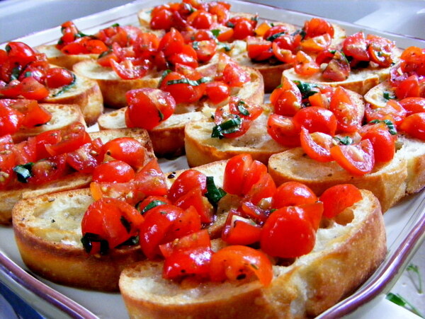 西红柿面包图片