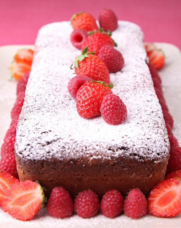 美味的草莓蛋糕图片