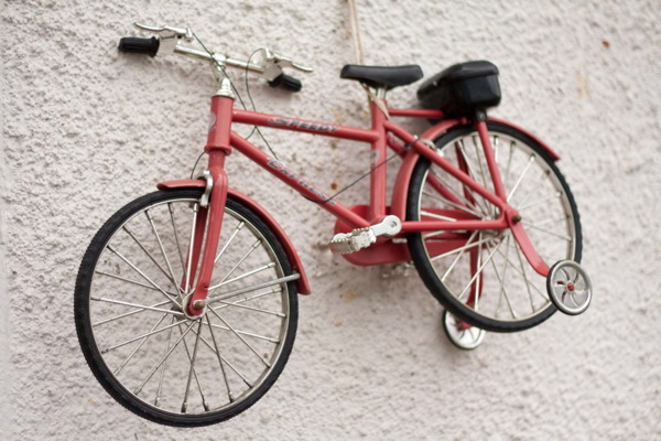 高清红色自行车图片
