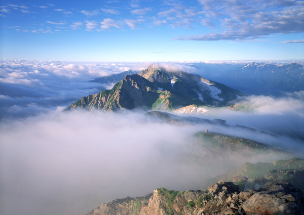 高山白云图片