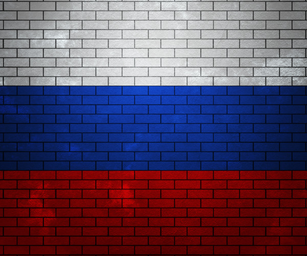 俄罗斯在砖墙上的旗帜