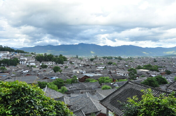 丽江古城远景图片