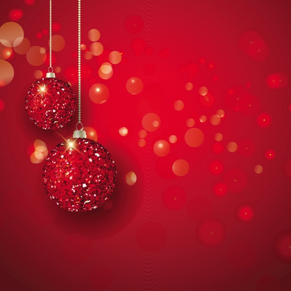 明亮的圣诞球在红色的背景虚化背景