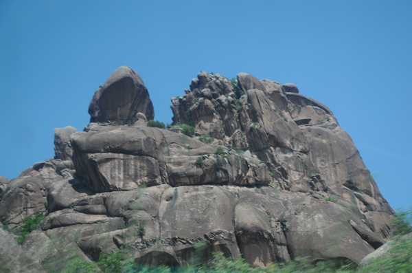 内蒙古风景区石山图片