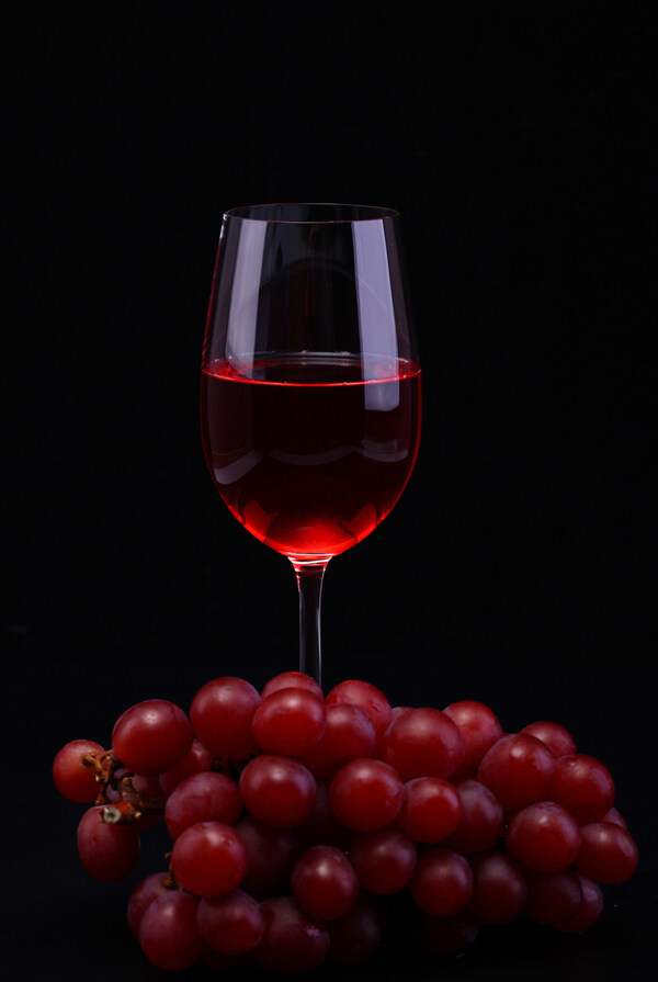 红酒葡萄酒美酒洋酒图片