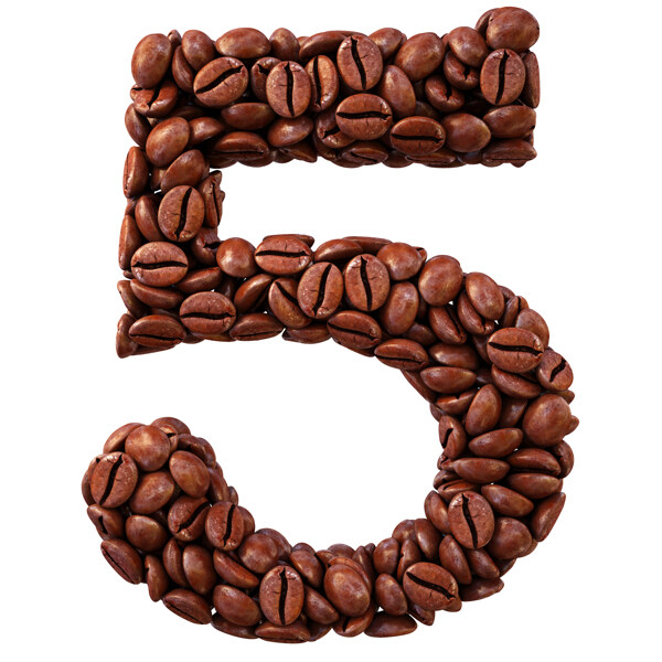 咖啡豆组成的数字5图片
