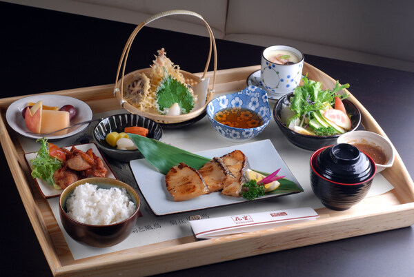 酱烤银鳕鱼套餐