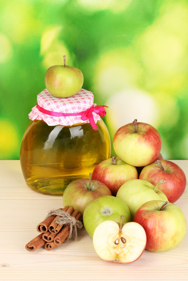 苹果和蜂蜜图片